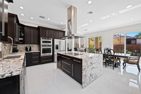 Casa en venta en Miramar, Florida, 5 dormitorios, 271.37 m2 № 1206644 - foto 12