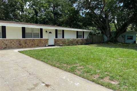 House in Tampa, Florida 3 bedrooms, 168.52 sq.m. № 1264798 - photo 2