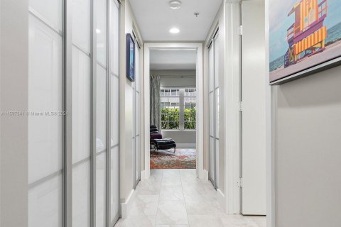 Copropriété à vendre à Miami Beach, Floride: 1 chambre, 60.48 m2 № 1209392 - photo 13