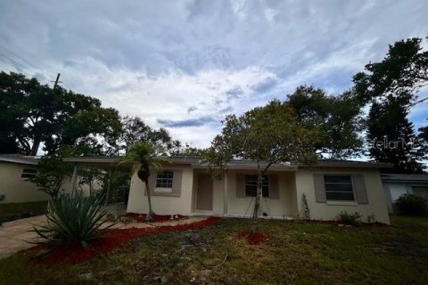 Casa en alquiler en Altamonte Springs, Florida, 3 dormitorios, 103.31 m2 № 1356408 - foto 1