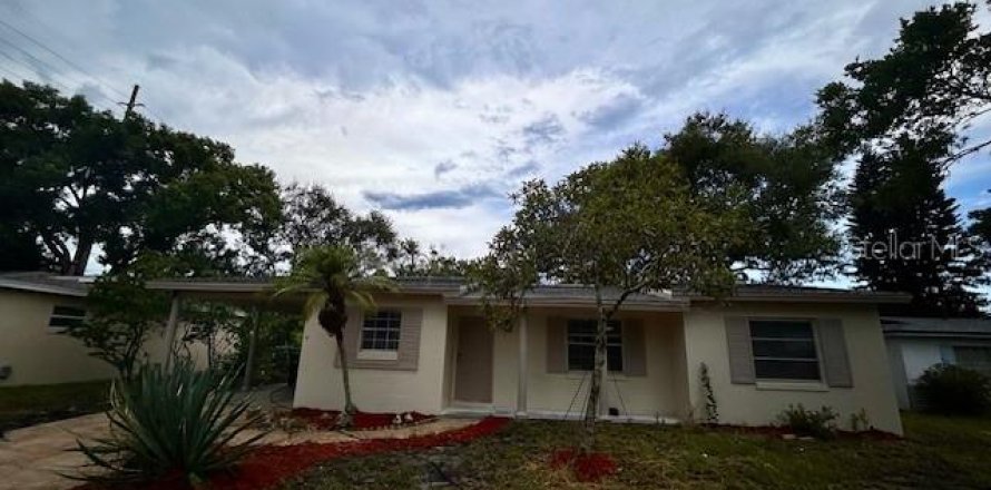 House in Altamonte Springs, Florida 3 bedrooms, 103.31 sq.m. № 1356408