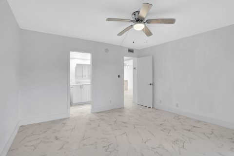 Condominio en venta en Coconut Creek, Florida, 2 dormitorios, 107.4 m2 № 914458 - foto 30