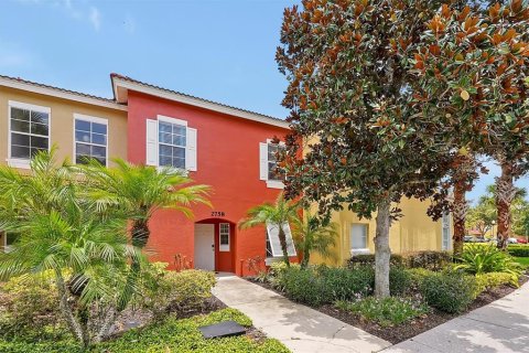 Townhouse in Kissimmee, Florida 3 bedrooms, 119.94 sq.m. № 1265617 - photo 1