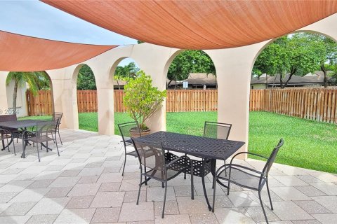 Copropriété à vendre à Davie, Floride: 2 chambres, 100.33 m2 № 1228133 - photo 19