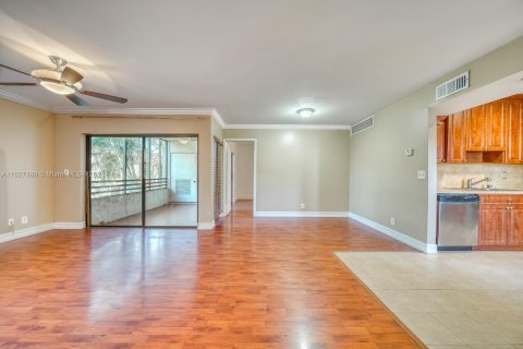 Copropriété à vendre à Pembroke Pines, Floride: 2 chambres, 81.75 m2 № 1281653 - photo 9