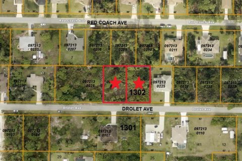 Terreno en venta en North Port, Florida № 1334603 - foto 1