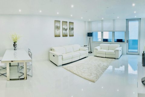 Condominio en venta en Hollywood, Florida, 1 dormitorio, 81.29 m2 № 1159467 - foto 13