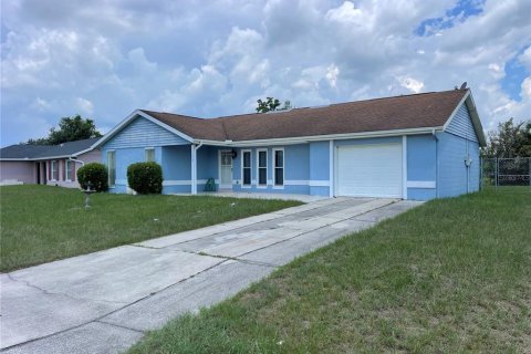 House in Kissimmee, Florida 3 bedrooms, 123.84 sq.m. № 1336802 - photo 3