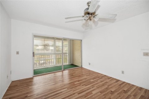 Condo in Palm Bay, Florida, 2 bedrooms  № 1336801 - photo 5