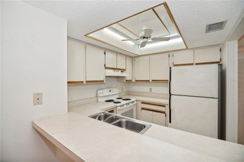 Condo in Palm Bay, Florida, 2 bedrooms  № 1336801 - photo 2