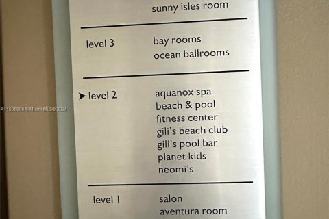 Hotel en venta en Sunny Isles Beach, Florida, 51.19 m2 № 925071 - foto 29