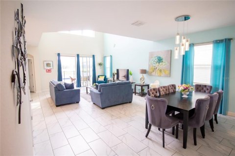 Casa en venta en Davenport, Florida, 5 dormitorios, 286.23 m2 № 1396642 - foto 19