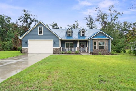 Casa en venta en Trenton, Florida, 4 dormitorios, 223.52 m2 № 1396641 - foto 1