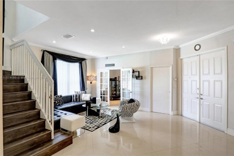 Villa ou maison à vendre à Miramar, Floride: 4 chambres, 221.57 m2 № 983410 - photo 10