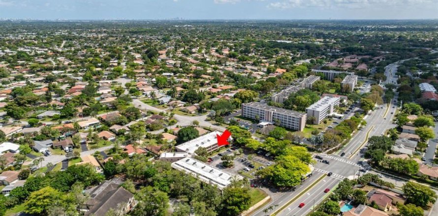 Condominio en Coral Springs, Florida, 3 dormitorios  № 1183716