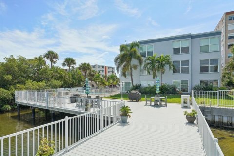 Copropriété à vendre à South Pasadena, Floride: 2 chambres, 78.5 m2 № 1361044 - photo 28