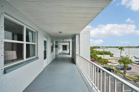 Copropriété à vendre à South Pasadena, Floride: 2 chambres, 78.5 m2 № 1361044 - photo 4