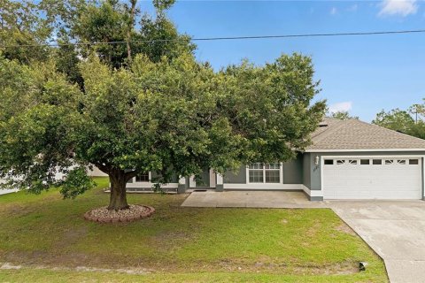 House in Kissimmee, Florida 3 bedrooms, 161.46 sq.m. № 1361064 - photo 3