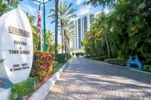 Condo in Aventura, Florida, 1 bedroom  № 1270536 - photo 3