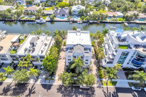 Condo in Fort Lauderdale, Florida, 3 bedrooms  № 1188608 - photo 24