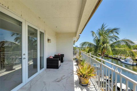 Copropriété à vendre à Fort Lauderdale, Floride: 3 chambres, 184.88 m2 № 1188608 - photo 17