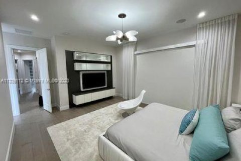 Villa ou maison à vendre à Doral, Floride: 4 chambres, 264.21 m2 № 303481 - photo 24