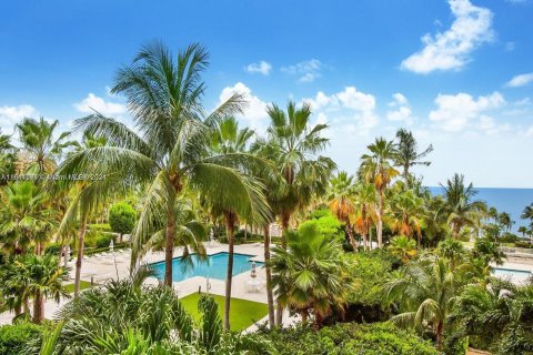 Copropriété à vendre à Key Biscayne, Floride: 3 chambres, 286.51 m2 № 1233200 - photo 23