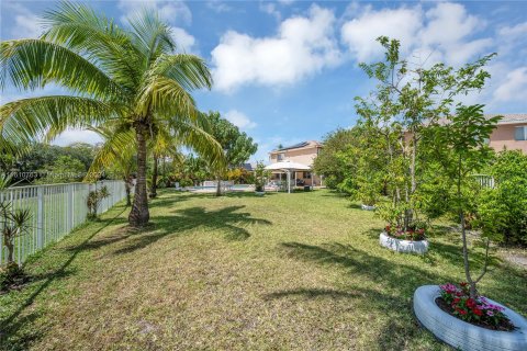 Villa ou maison à vendre à Coconut Creek, Floride: 4 chambres, 177.07 m2 № 1233118 - photo 29