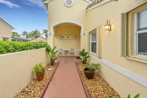 Villa ou maison à vendre à Pembroke Pines, Floride: 3 chambres, 165.55 m2 № 1228497 - photo 30