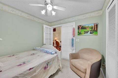 House in Pembroke Pines, Florida 3 bedrooms, 165.55 sq.m. № 1228497 - photo 22