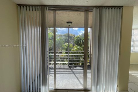 Condominio en venta en Davie, Florida, 2 dormitorios, 89.65 m2 № 1310613 - foto 3