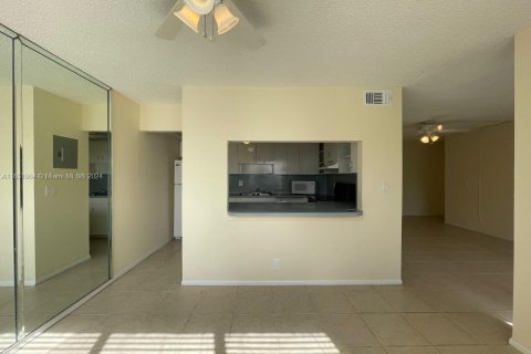 Condominio en venta en Davie, Florida, 2 dormitorios, 89.65 m2 № 1310613 - foto 7