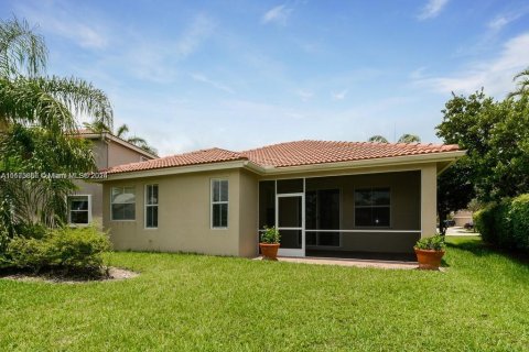 House in Weston, Florida 3 bedrooms, 144.18 sq.m. № 1401563 - photo 8