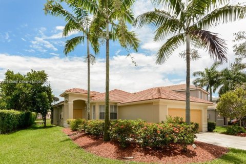 Casa en venta en Weston, Florida, 3 dormitorios, 144.18 m2 № 1401563 - foto 2