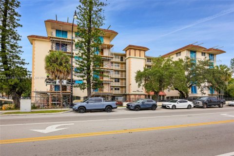 Купить кондоминиум в Норт-Майами, Флорида 1 спальня, 67.35м2, № 829871 - фото 25