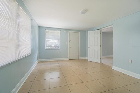 Immobilier commercial à vendre à New Port Richey, Floride: 150.13 m2 № 1349759 - photo 29