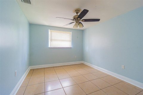 Immobilier commercial à vendre à New Port Richey, Floride: 150.13 m2 № 1349759 - photo 22