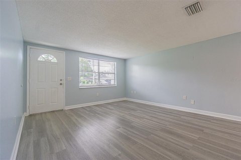 Immobilier commercial à vendre à New Port Richey, Floride: 150.13 m2 № 1349759 - photo 11