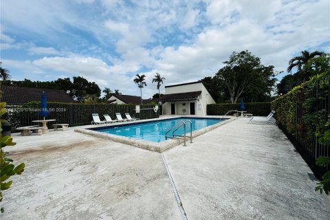 Condo in Miami, Florida, 1 bedroom  № 1404701 - photo 20