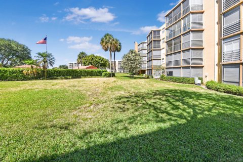 Copropriété à vendre à Boca Raton, Floride: 2 chambres, 120.77 m2 № 1222432 - photo 2