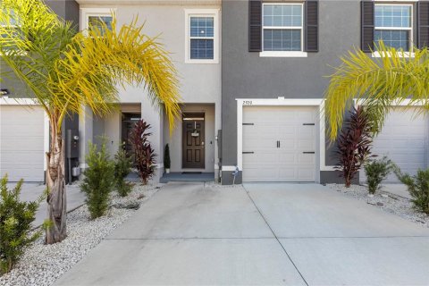 Adosado en venta en Wesley Chapel, Florida, 3 dormitorios, 155.43 m2 № 1387333 - foto 2