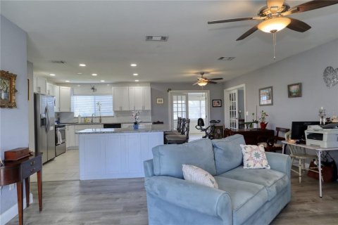 Casa en venta en North Port, Florida, 3 dormitorios, 144.65 m2 № 990048 - foto 16