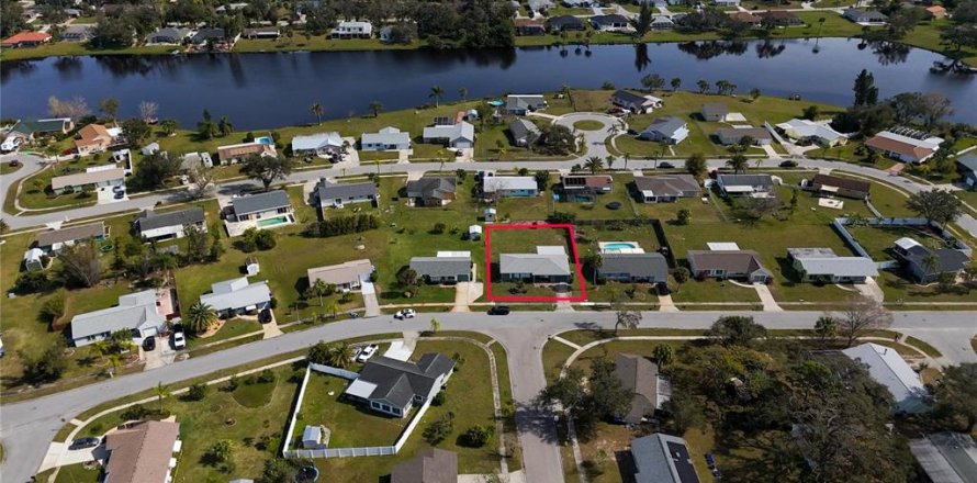 Casa en North Port, Florida 3 dormitorios, 144.65 m2 № 990048