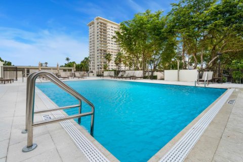 Condo in Fort Lauderdale, Florida, 2 bedrooms  № 938842 - photo 5