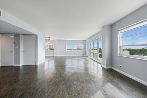 Condo in Fort Lauderdale, Florida, 2 bedrooms  № 938842 - photo 26