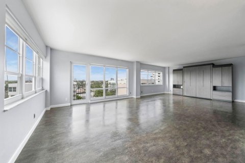 Condo in Fort Lauderdale, Florida, 2 bedrooms  № 938842 - photo 25