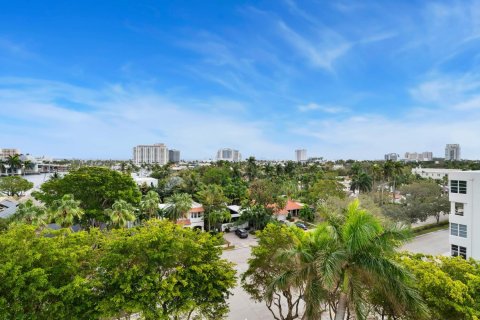 Condo in Fort Lauderdale, Florida, 2 bedrooms  № 938842 - photo 7