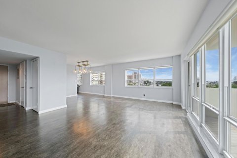 Condo in Fort Lauderdale, Florida, 2 bedrooms  № 938842 - photo 21