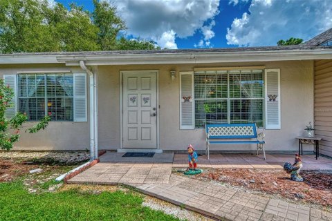 House in Port Charlotte, Florida 3 bedrooms, 101.45 sq.m. № 1350421 - photo 3