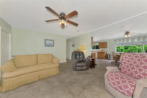 Casa en venta en Port Charlotte, Florida, 3 dormitorios, 101.45 m2 № 1350421 - foto 6